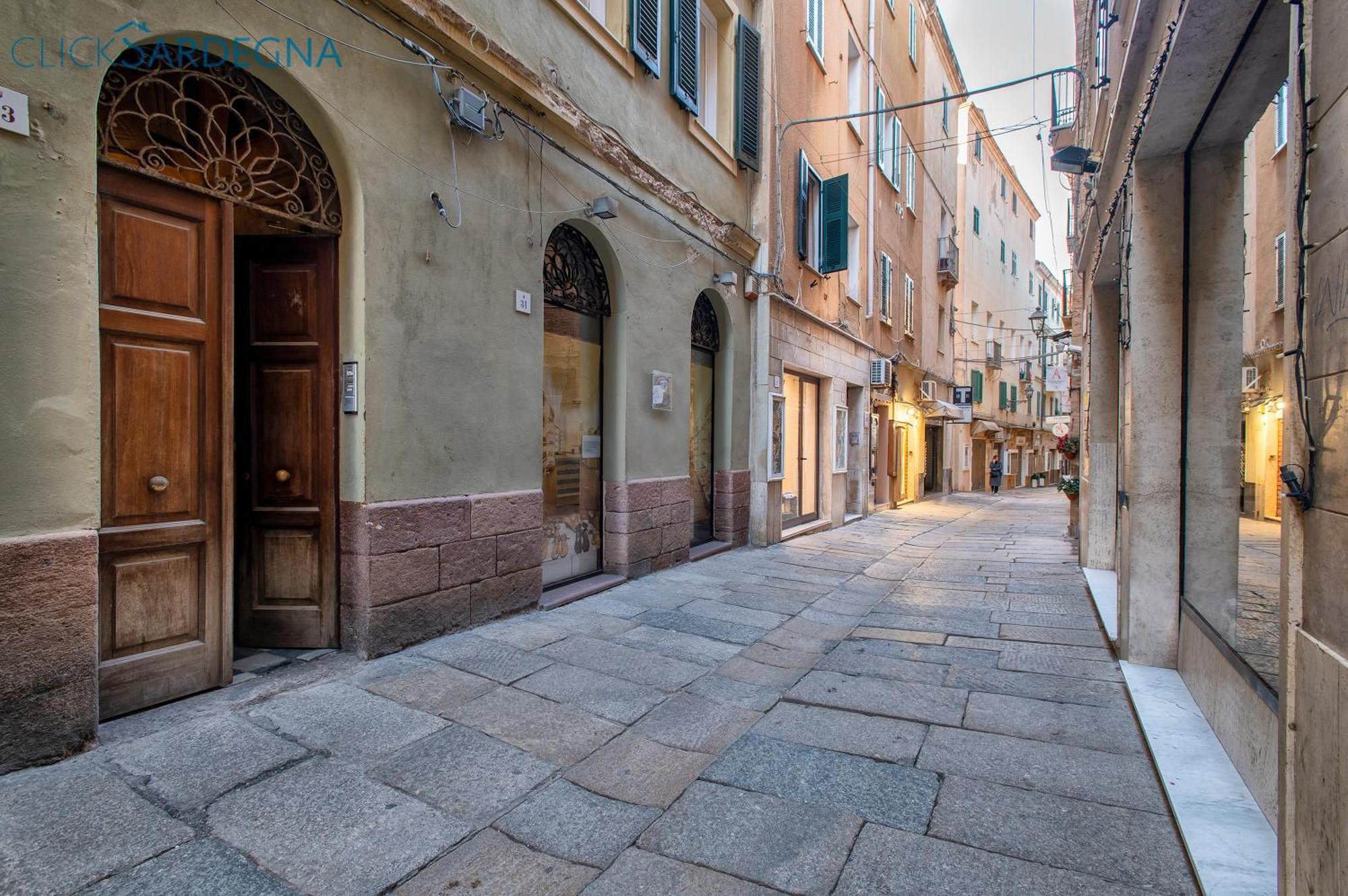 Carlo Alberto Apartment, Alghero Old Town, Near The Beach Eksteriør bilde
